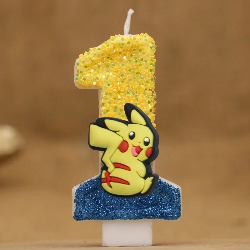 Bougie d'anniversaire Pokémon avec année et motif Pikachu