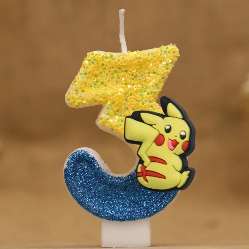 Bougie d'anniversaire Pokémon avec année et motif Pikachu