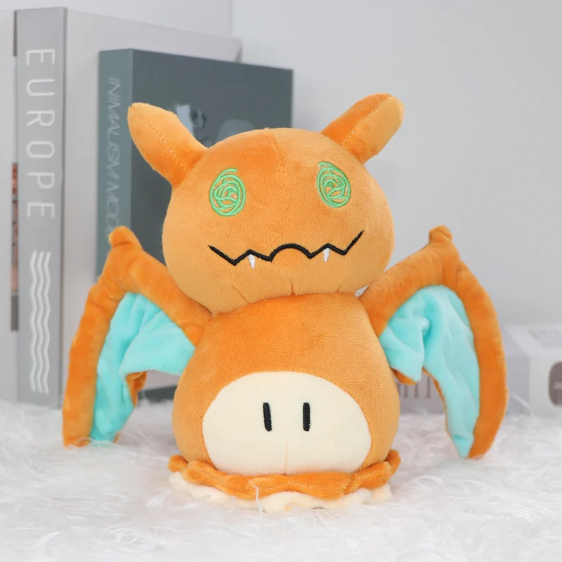Peluches Dracaufeu, Ronflex ou Mewtwo au style Halloween