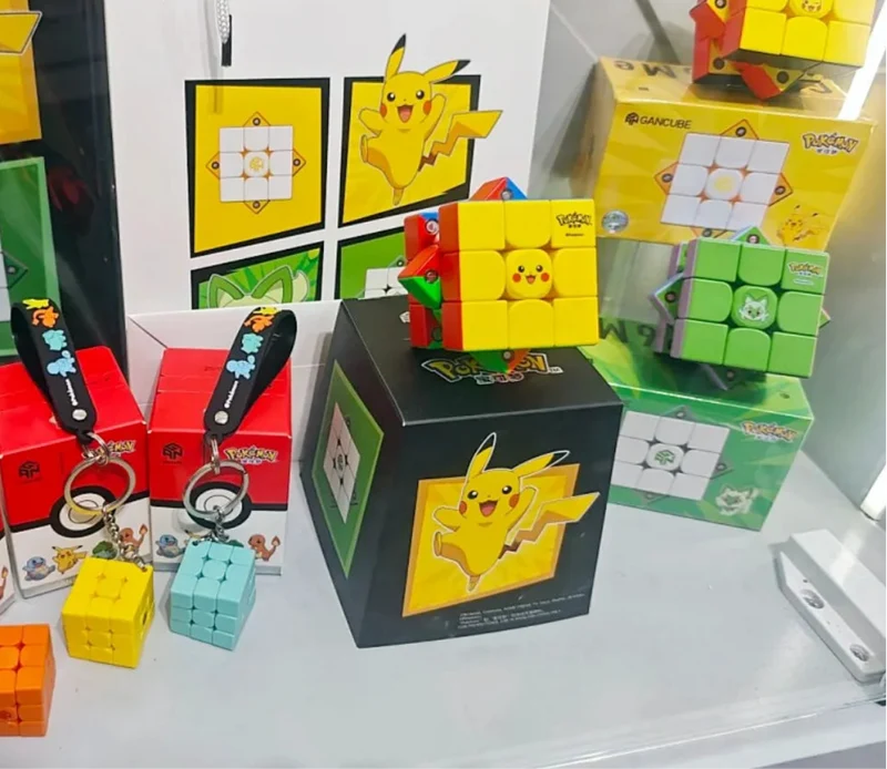 Rubik's Cube magnétique Pokémon