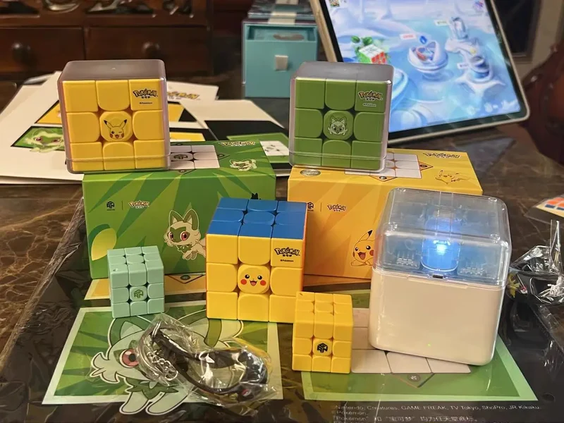 Rubik's Cube magnétique Pokémon