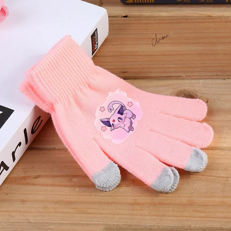 Gants d'hiver moelleux avec motifs Pokémon en rose ou noir