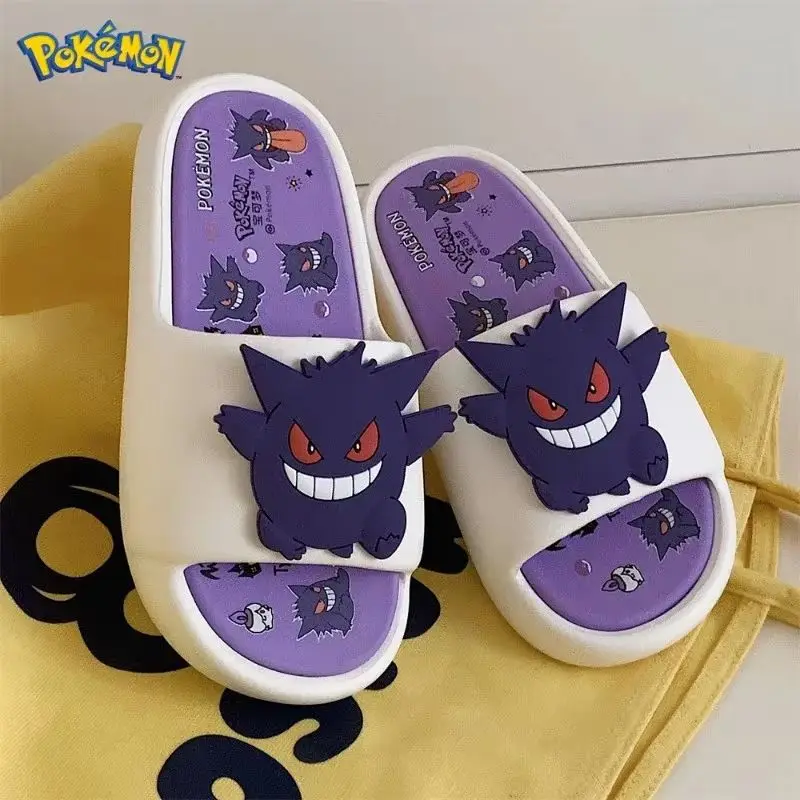 Chaussons Pokémon au look Gengar