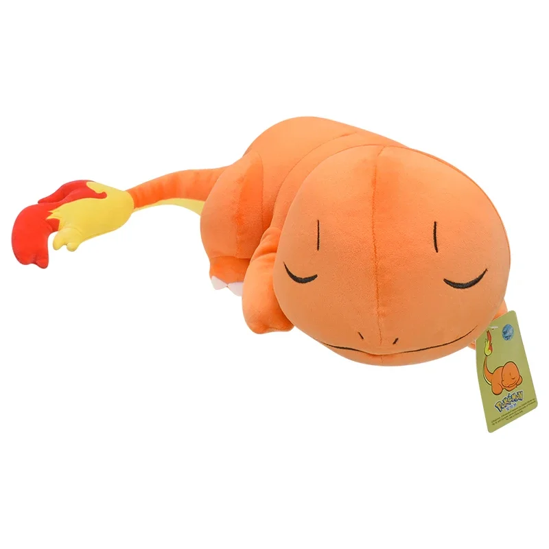 Adorable peluche Pokémon Salamèche XXL en position de sommeil (environ 45 cm)