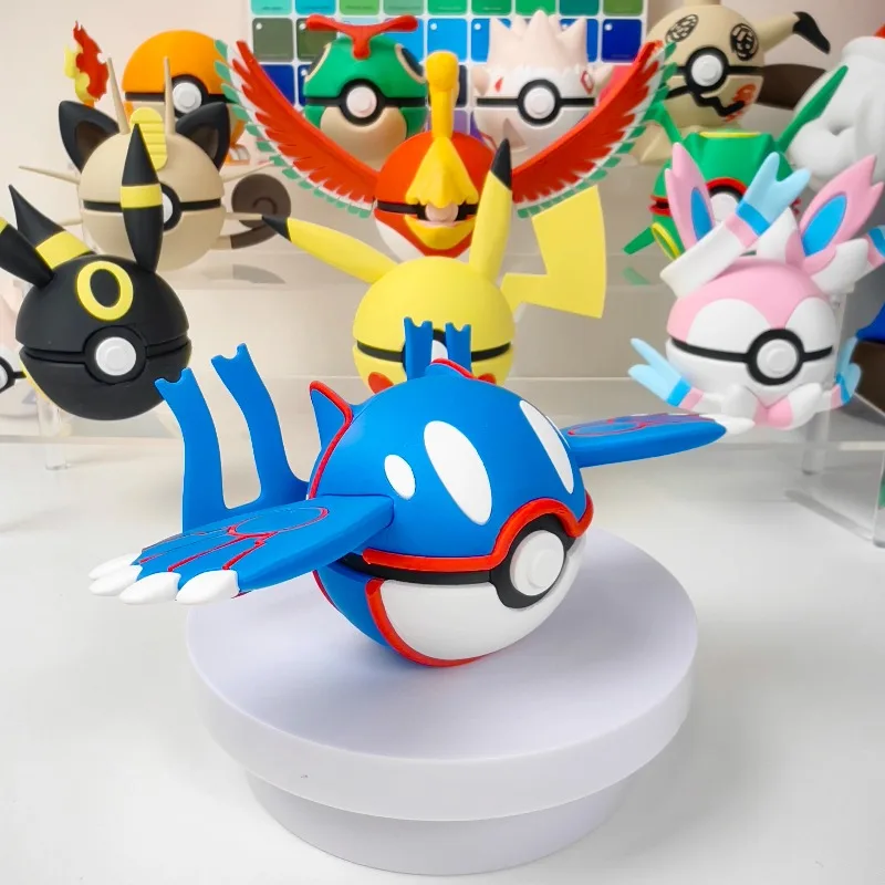 Pokéball Premium au look Groudon, Rayquaza ou Kyogre Poké Ball