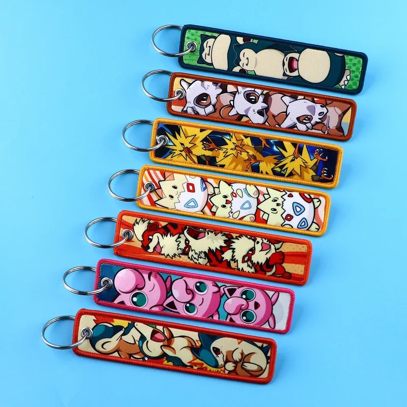 Porte-clés pendentif en tissu Pokémon Pikachu