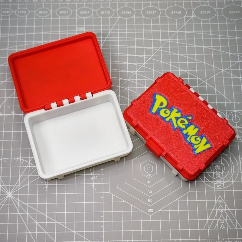 Boîte de rangement robuste pour cartes Pokémon, adaptée aux dresseurs de tous âges.