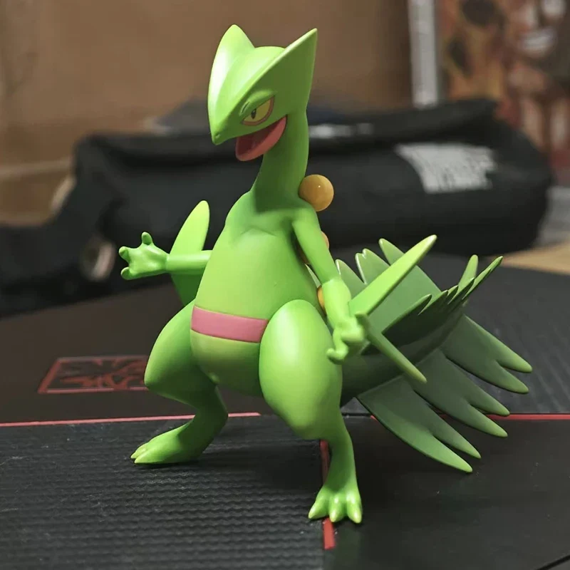 Figurine détaillée de Sceptile (environ 9 cm)