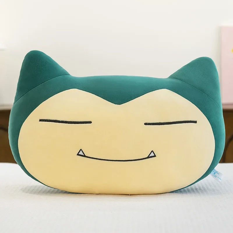 Coussin Relaxo Snorlax en peluche (35-55 cm) pour la décoration ou les câlins.