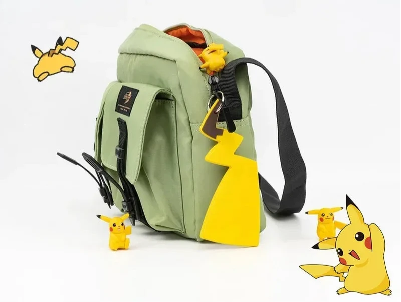 Pendentif Pokémon Pikachu en 2 tailles
