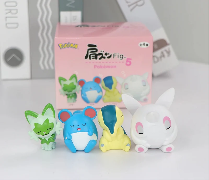 Ensembles de figurines Pokémon avec différentes figurines Pokémon