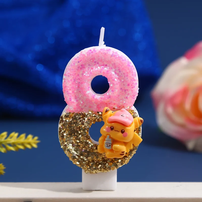 Bougie à paillettes Pikachu rose avec année pour de superbes anniversaires