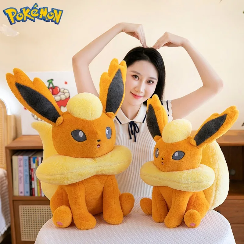 Peluche Pokémon Flamara Pyroli XXL (45/60/80 cm)