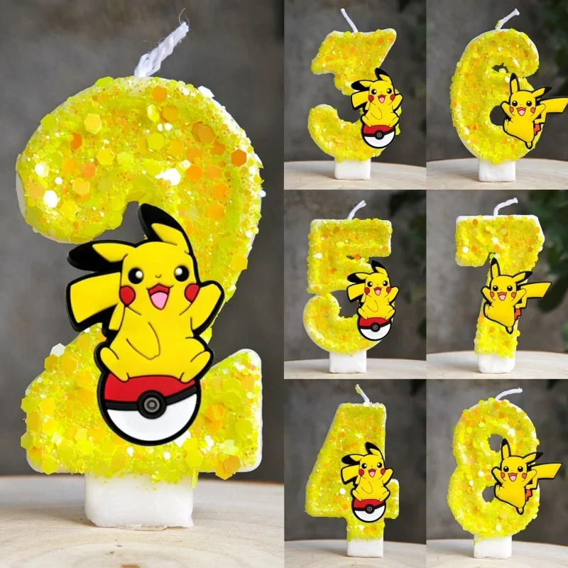 Bougie d'anniversaire jaune Pikachu avec année