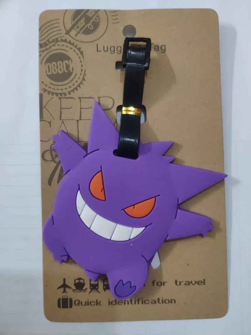Étiquettes à bagages Pokémon dans de nombreux modèles