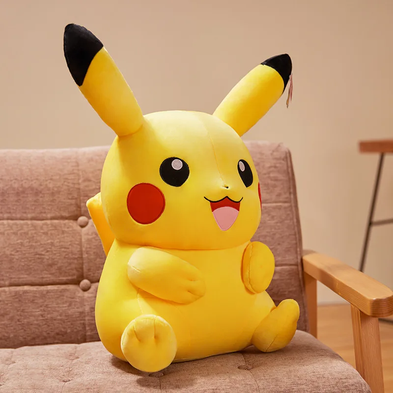 Magnifique peluche Pikachu souriante disponible en plusieurs tailles