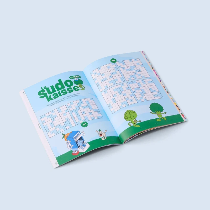 Cahier de jeux A4 : sudokus, mots mêlés et quiz