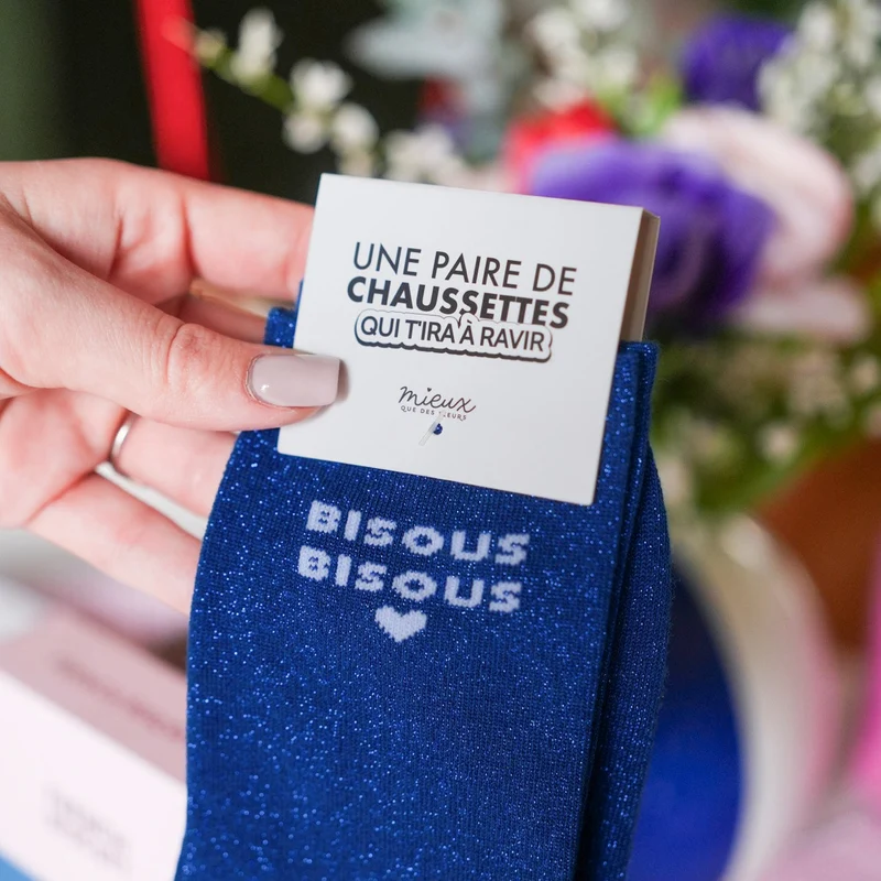 Chaussettes pailletées « Bisous Bisous » – Cadeau feel good 💋