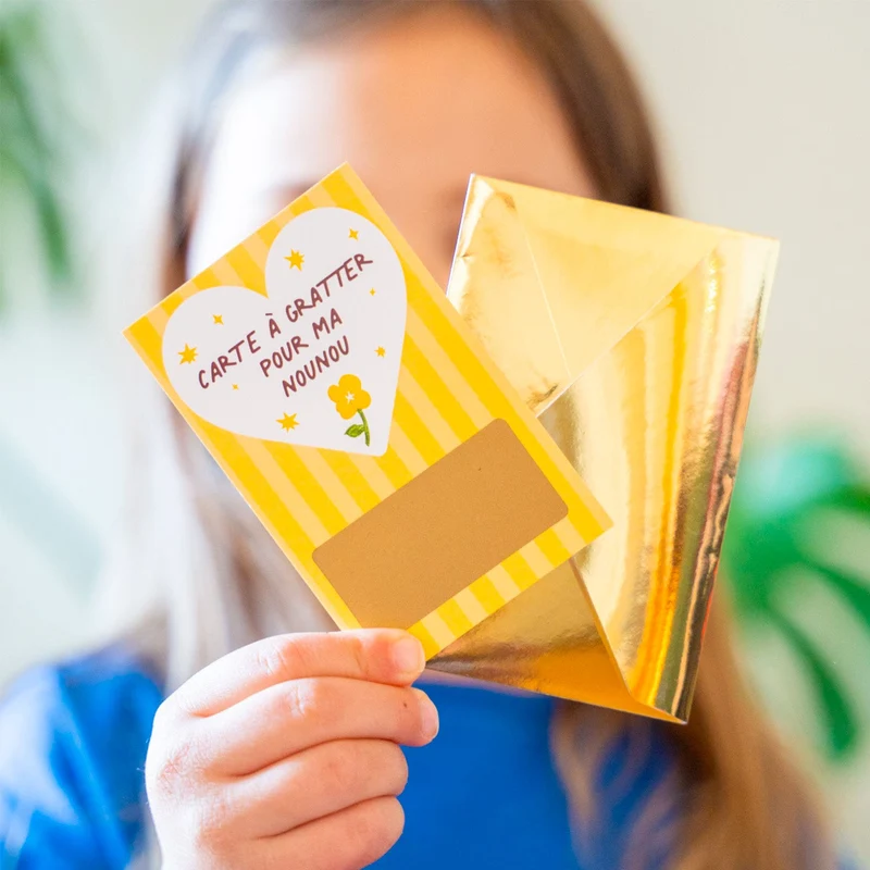 Carte à gratter « Merci Nounou » – Surprise à révéler à offrir ✨