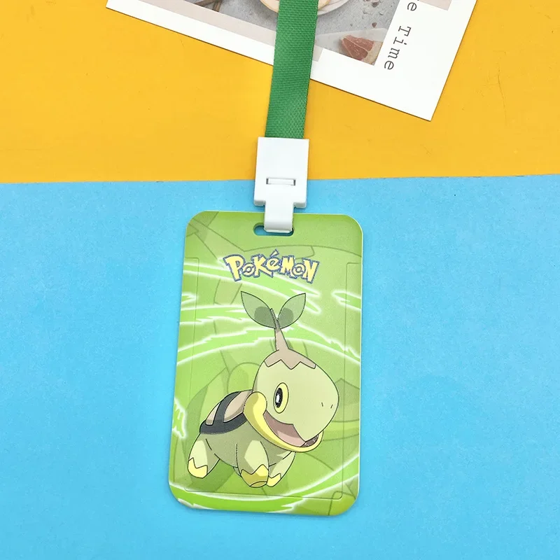 Badges Pokémon avec cordon dans de nombreux modèles différents
