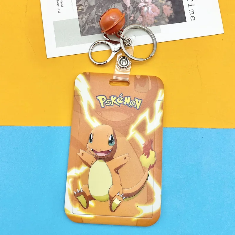 Badges Pokémon avec cordon dans de nombreux modèles différents