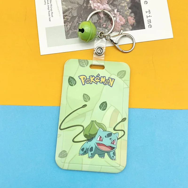 Badges Pokémon avec cordon dans de nombreux modèles différents