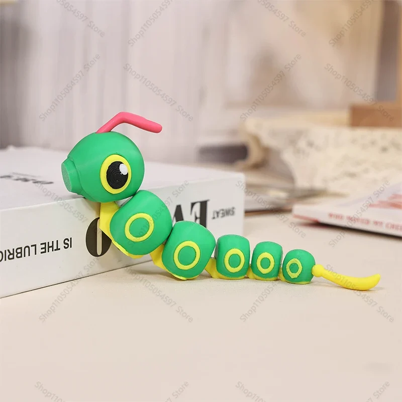 Figurine Chenipan Pokémon (environ 15 cm)