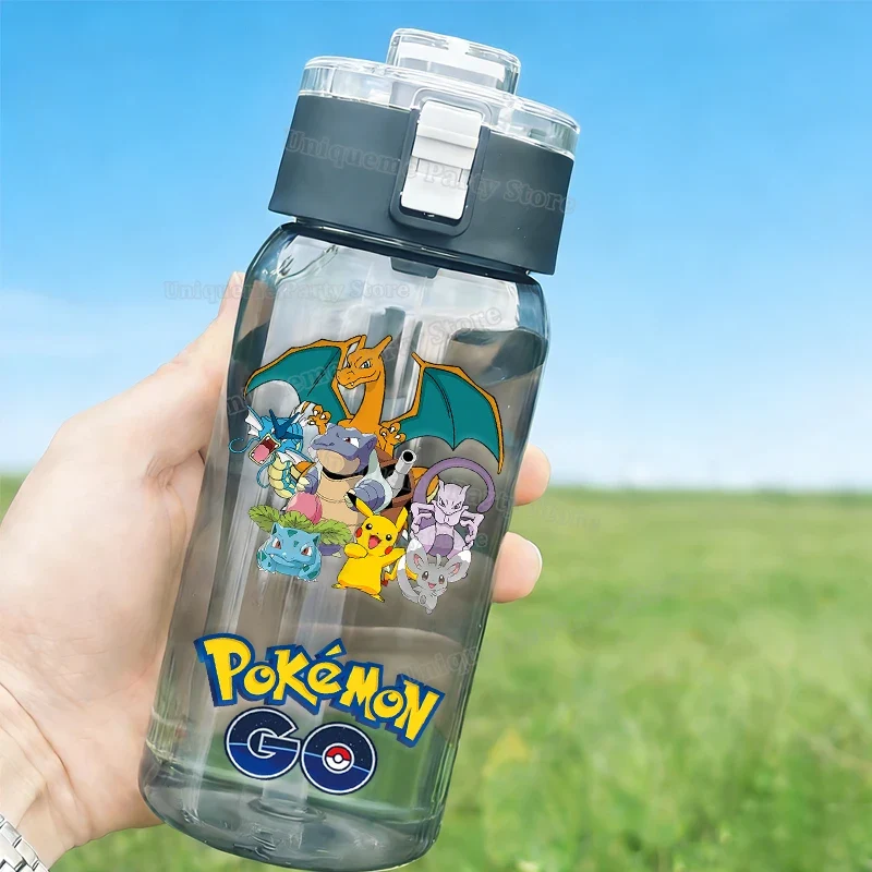 Gourde Pokémon Charizard, Rondoudou et Carapuce de 600 ml pour l'été et les loisirs