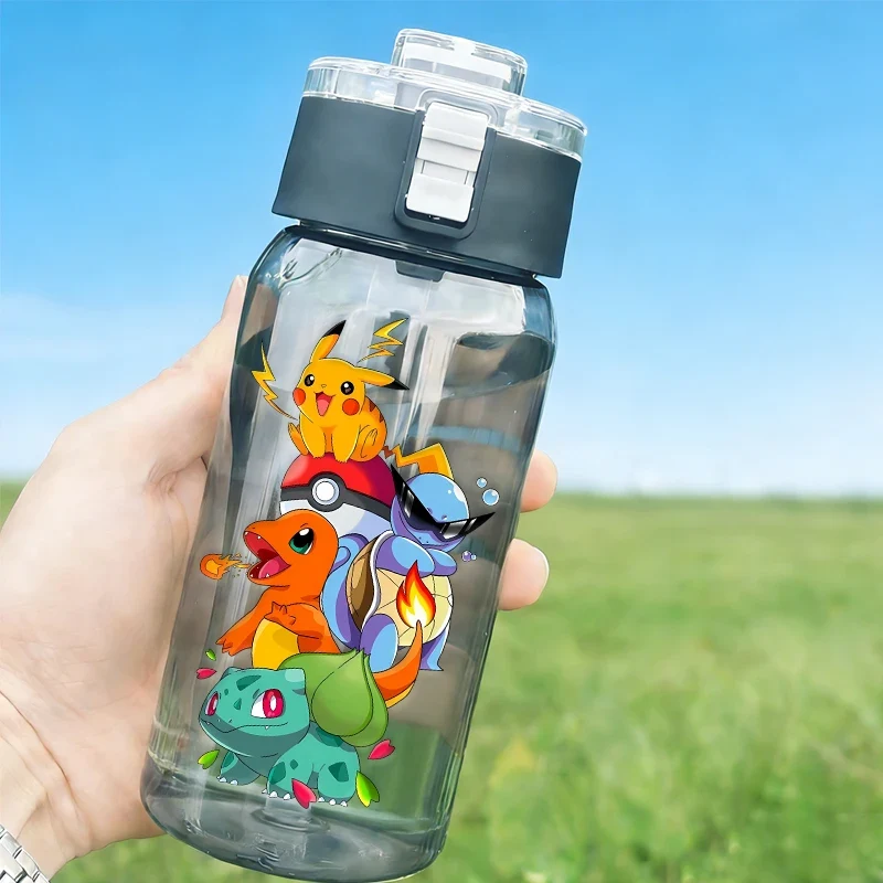 Gourde Pokémon Charizard, Rondoudou et Carapuce de 600 ml pour l'été et les loisirs