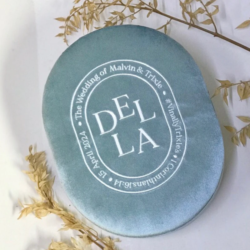 Custom Elegant Oval Velvet Box