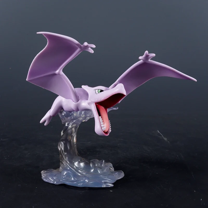 Figurine Pokémon Aerodactyl (environ 16 cm)