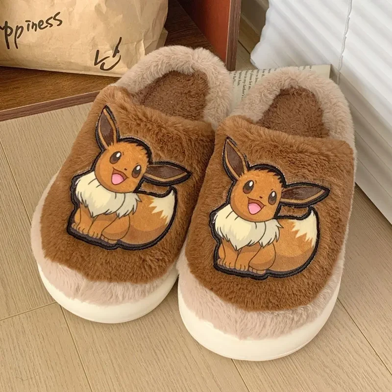 Chaussons enfants Fluffy Évoli, Bulbasaur, Pikachu