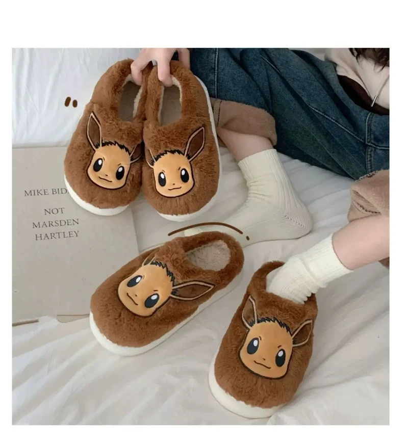 Chaussons enfants Fluffy Évoli, Bulbasaur, Pikachu