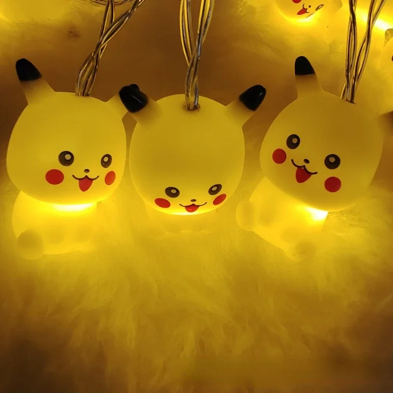 Chaîne Pikachu Licher avec 10x Pikachu (environ 1.5 M)