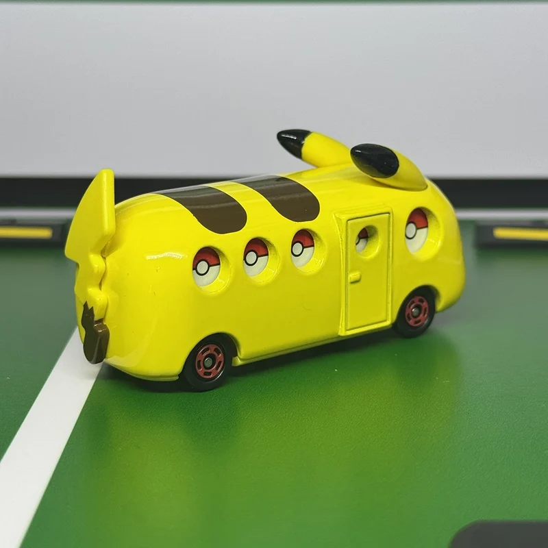 Bus jouet Pokémon Pikachu à collectionner ou avec lequel jouer