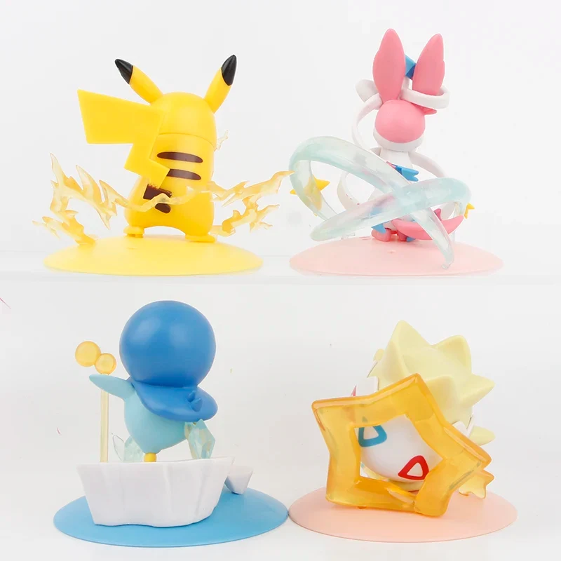 Coffret de 4 figurines Pokémon avec Pikachu, Feelinra Nymphali, Togepi et Piplup (8-10 cm)