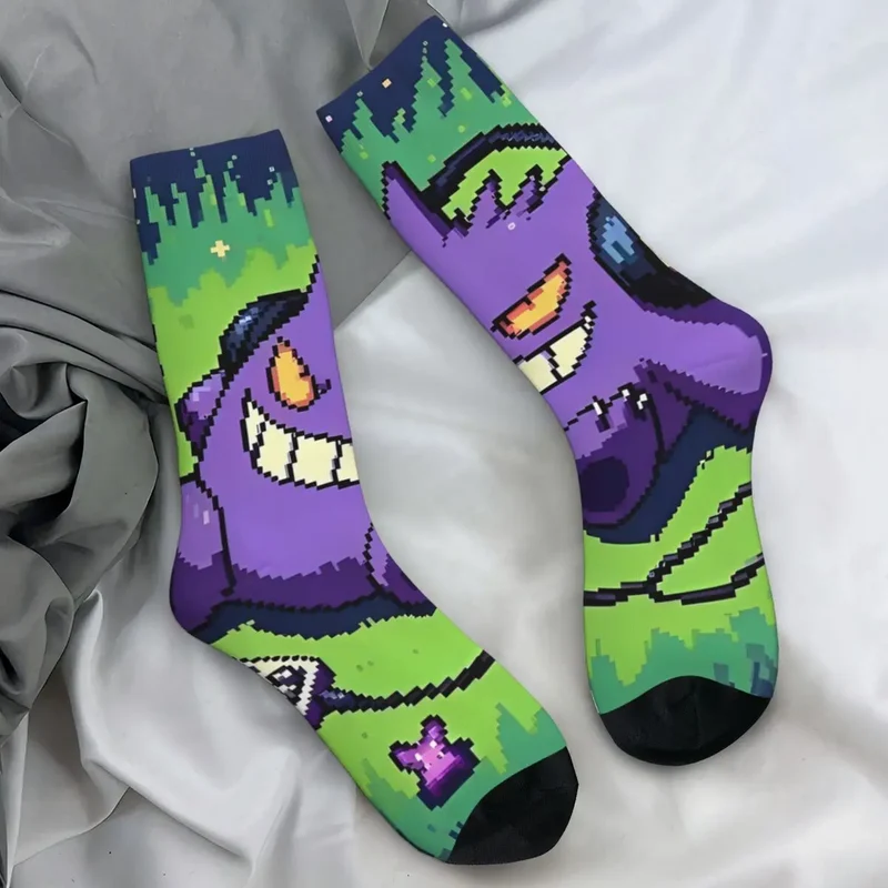 Chaussettes Gengar colorées dans de nombreux motifs colorés