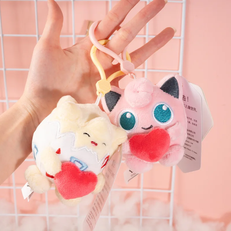 Pendentif en peluche Pokémon mignon avec coeur