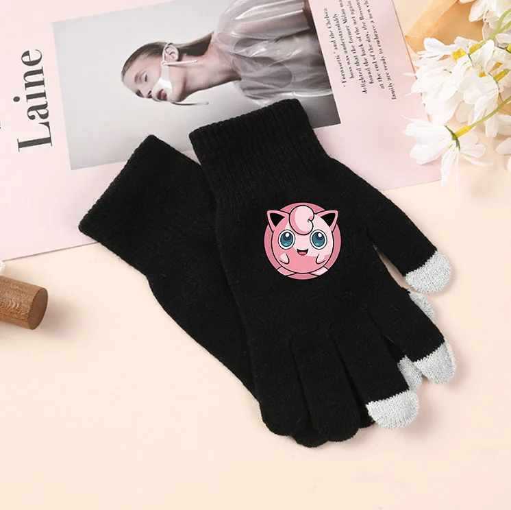 Gants d'hiver avec différents motifs Pokémon