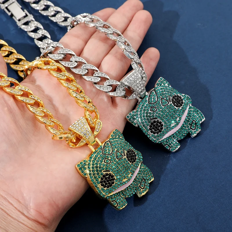 Collier hiphop aux motifs Pokémon