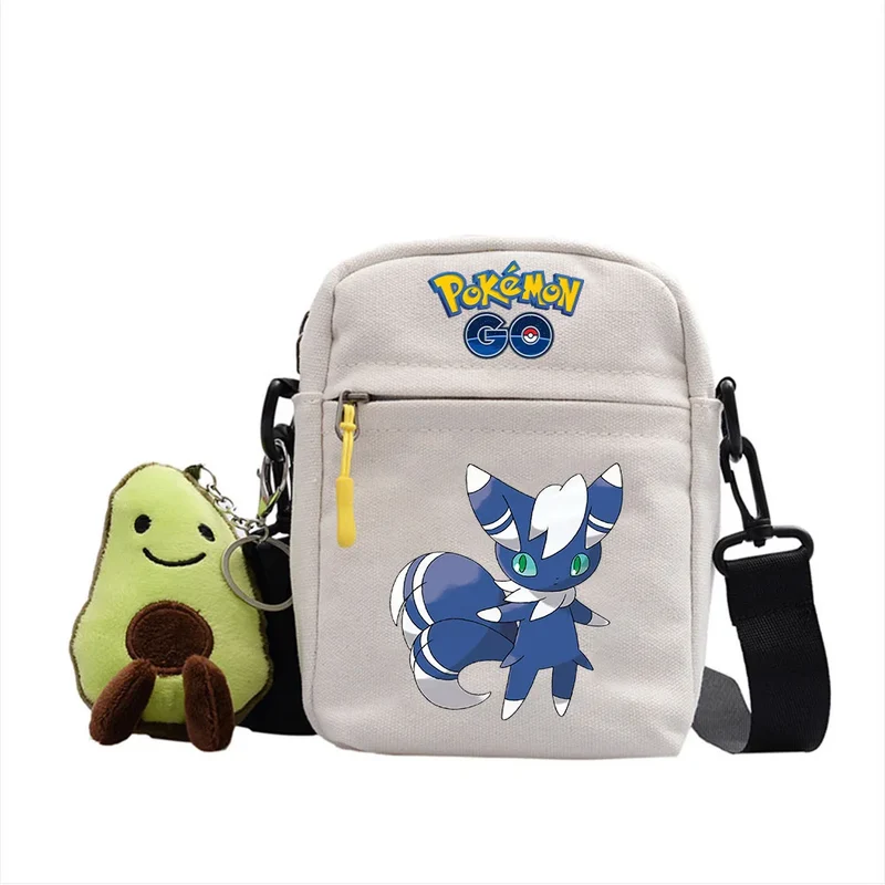 Sac besace motifs Pokémon et pendentif peluche avocat