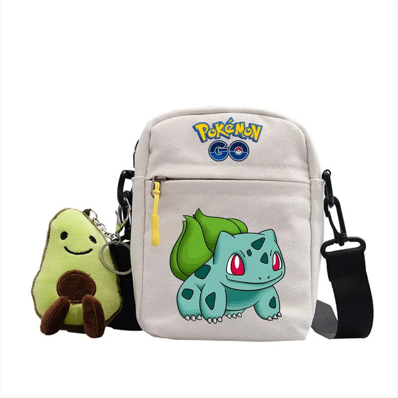 Sac besace motifs Pokémon et pendentif peluche avocat