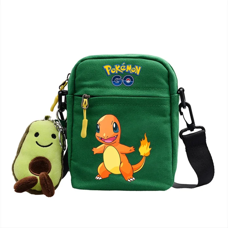 Sac besace motifs Pokémon et pendentif peluche avocat