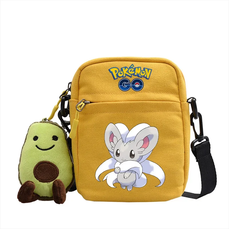 Sac besace motifs Pokémon et pendentif peluche avocat