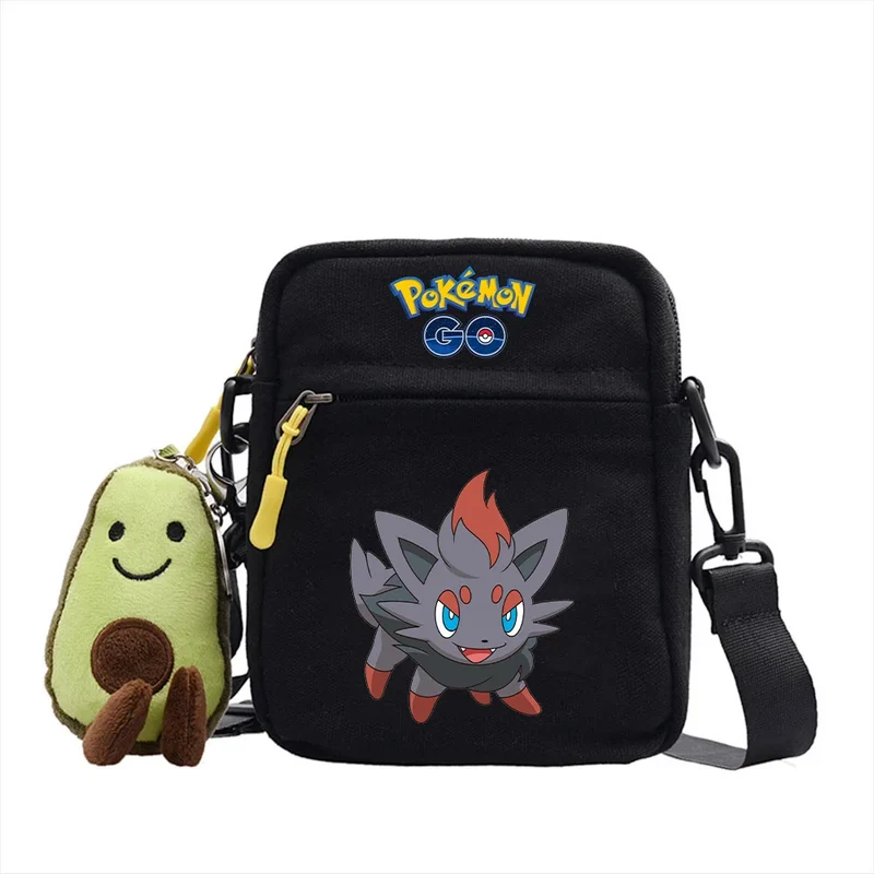 Sac besace motifs Pokémon et pendentif peluche avocat