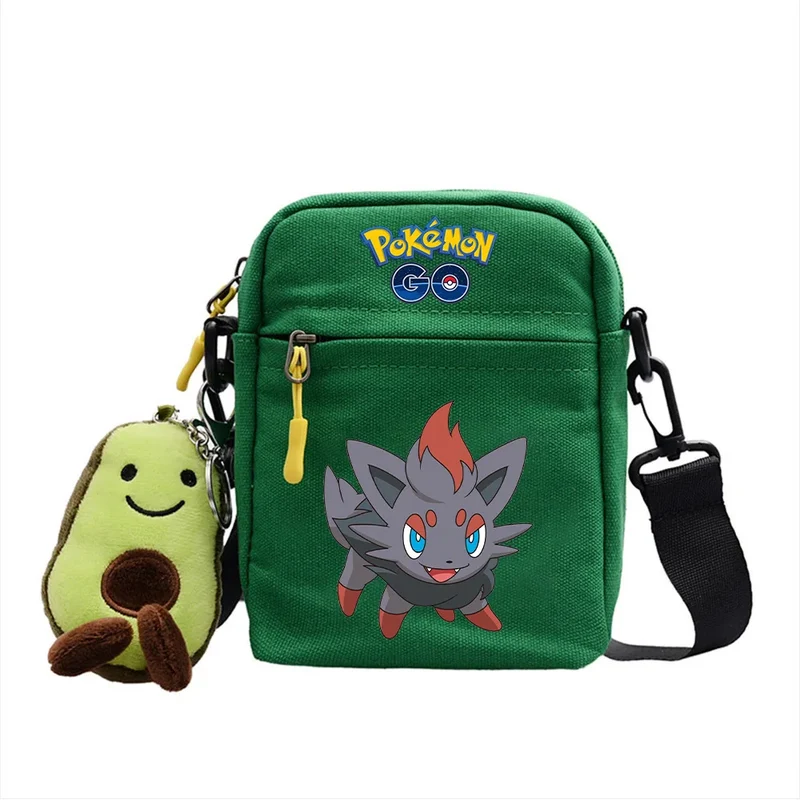Sac besace motifs Pokémon et pendentif peluche avocat