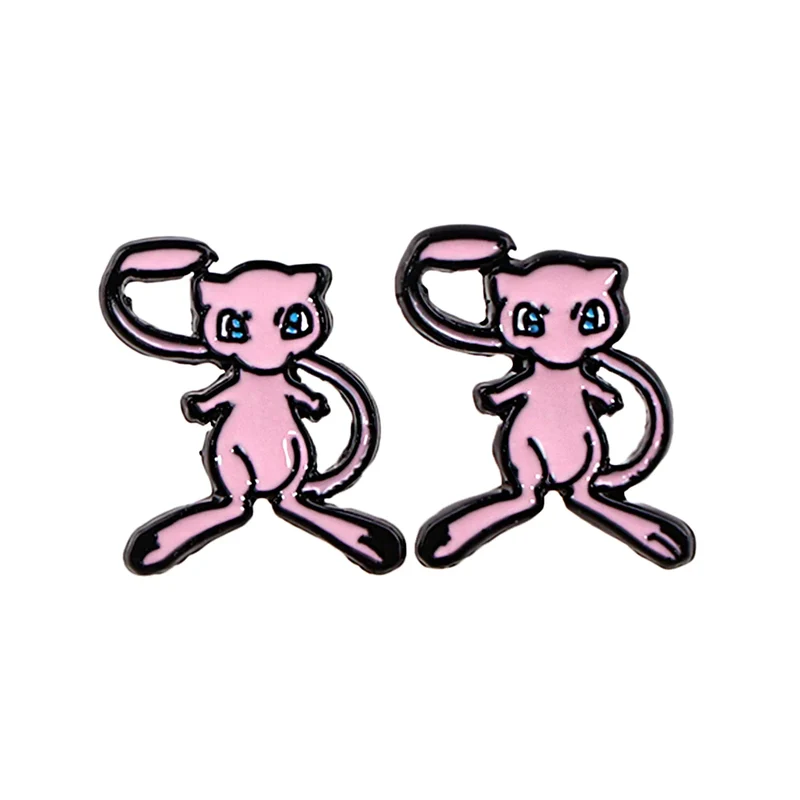 Boucles d'oreilles Pokémon avec de nombreux motifs différents.