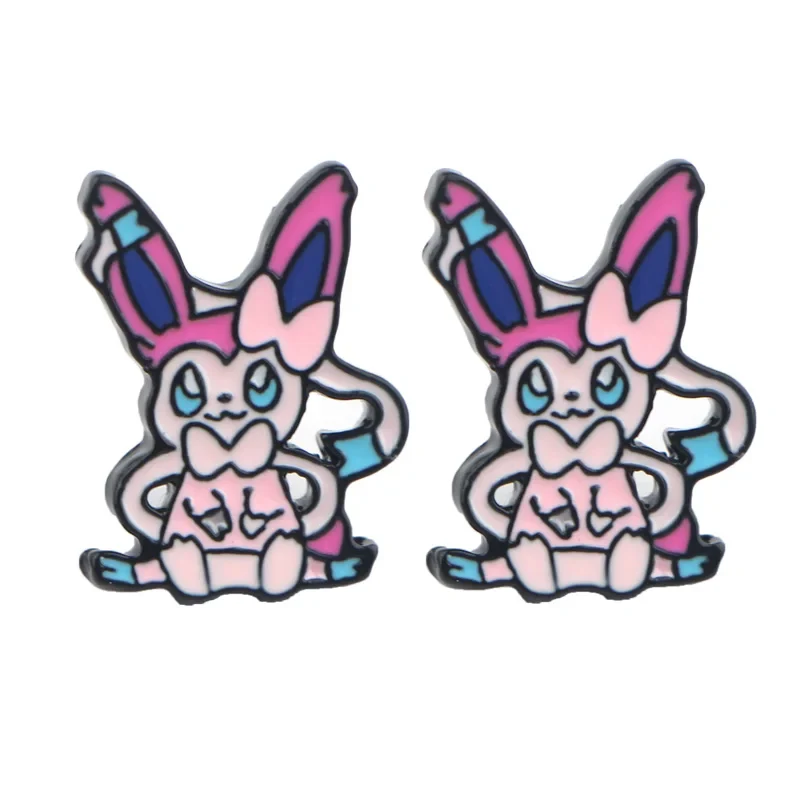 Boucles d'oreilles Pokémon avec de nombreux motifs différents.