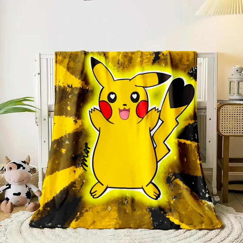Couvertures moelleuses et moelleuses aux motifs Pikachu et Évoli