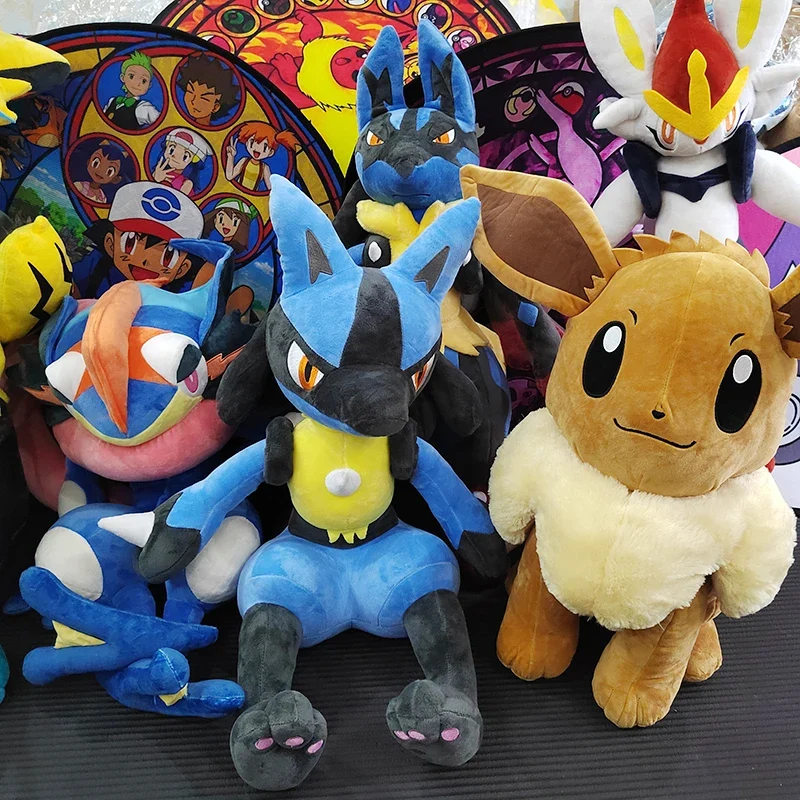 Peluches Pokémon XXL Lucario, Quajutsu, Zeraora Liberlo Glaziola et autres